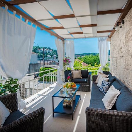 Superior Stunning Apartment Gravosa With A Free Parking Dubrovnik Eksteriør billede