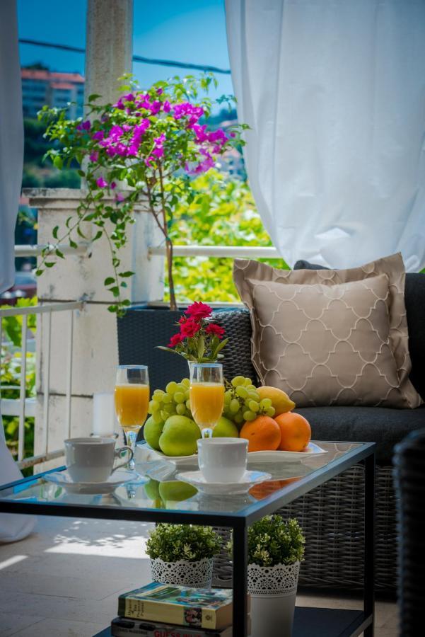 Superior Stunning Apartment Gravosa With A Free Parking Dubrovnik Eksteriør billede