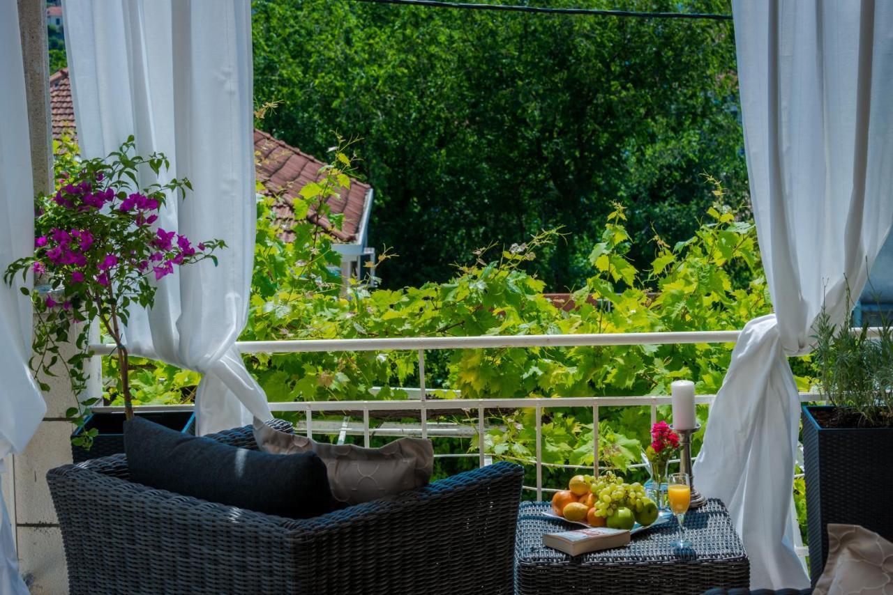Superior Stunning Apartment Gravosa With A Free Parking Dubrovnik Eksteriør billede