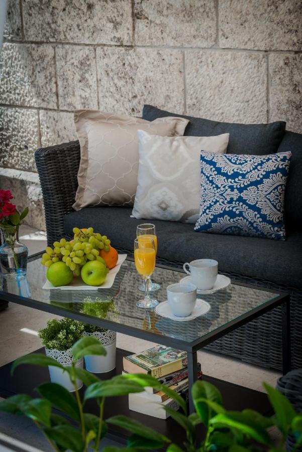 Superior Stunning Apartment Gravosa With A Free Parking Dubrovnik Eksteriør billede