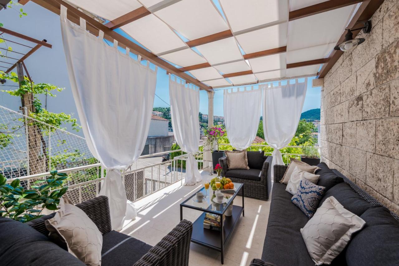 Superior Stunning Apartment Gravosa With A Free Parking Dubrovnik Eksteriør billede