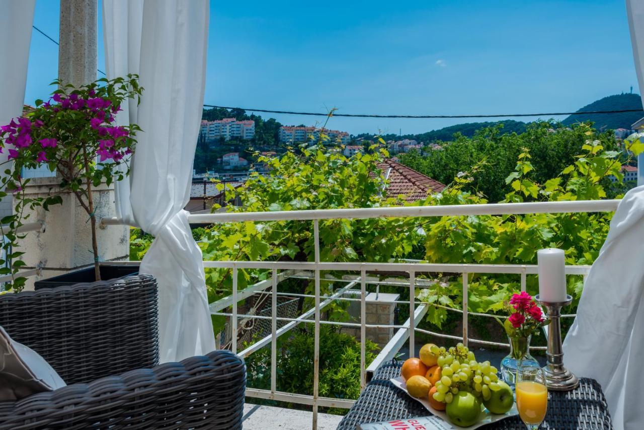 Superior Stunning Apartment Gravosa With A Free Parking Dubrovnik Eksteriør billede