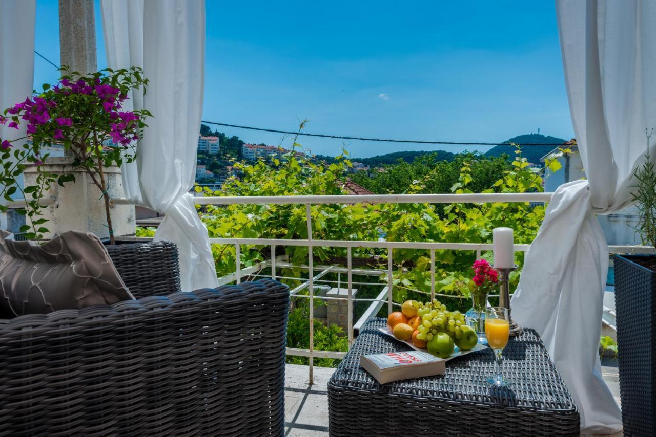 Superior Stunning Apartment Gravosa With A Free Parking Dubrovnik Eksteriør billede