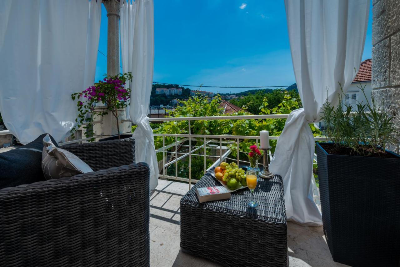 Superior Stunning Apartment Gravosa With A Free Parking Dubrovnik Eksteriør billede